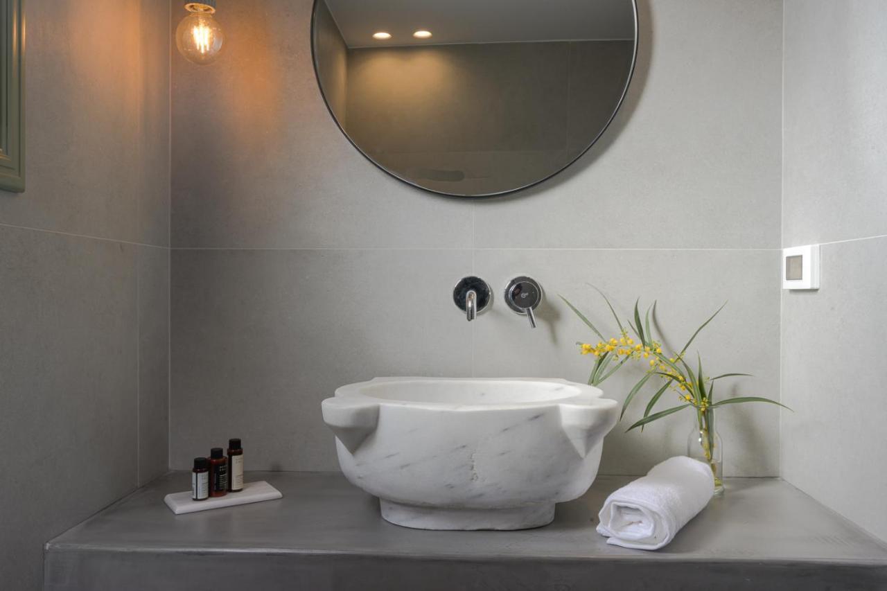 Oia Kissiri - Private Pool Villas ภายนอก รูปภาพ