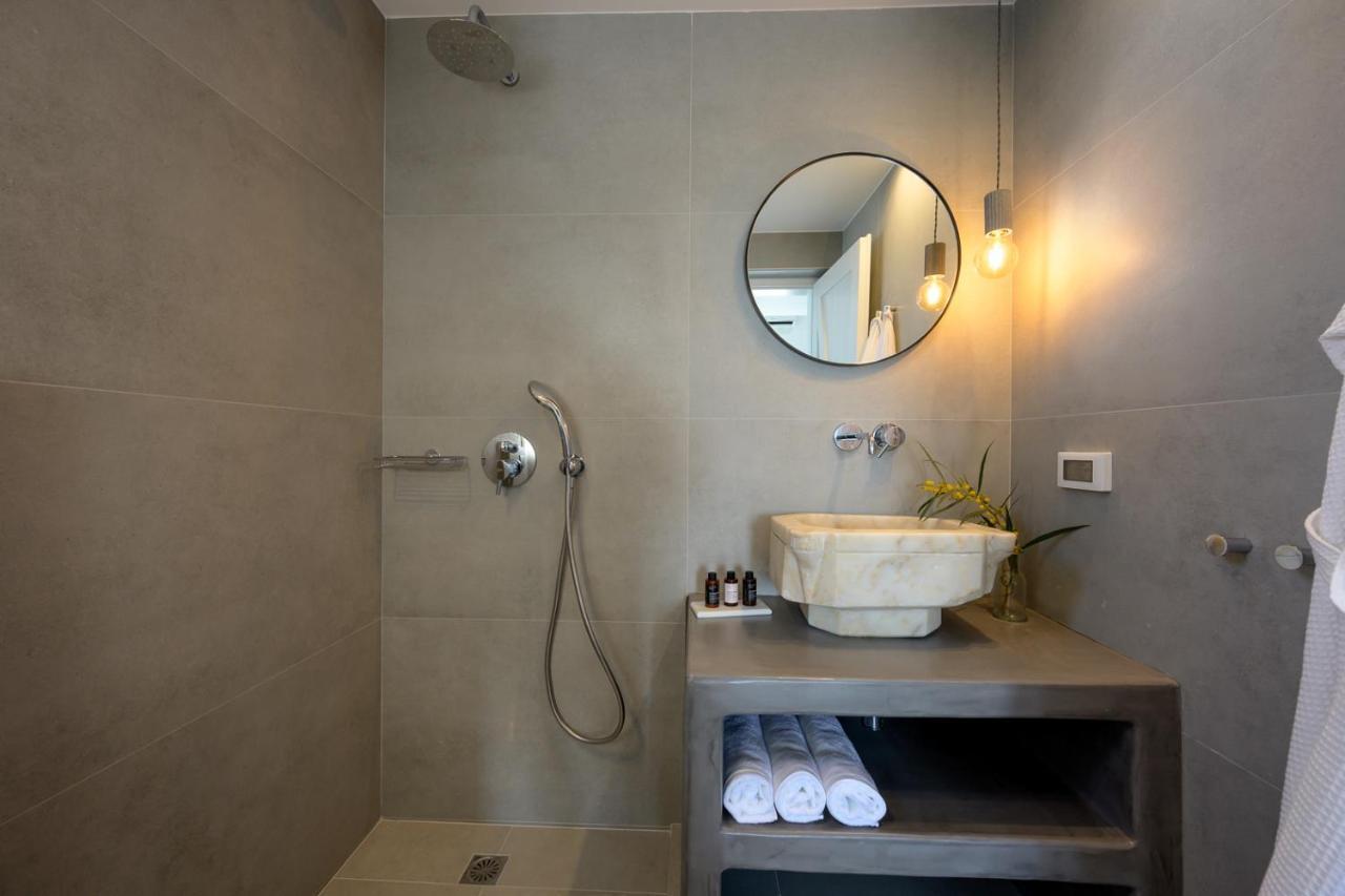 Oia Kissiri - Private Pool Villas ภายนอก รูปภาพ